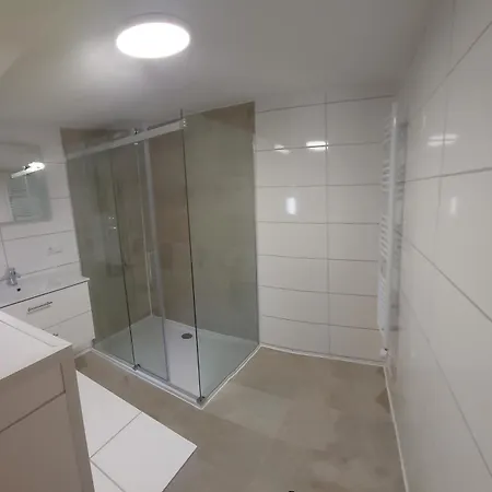 Juergkindel Gruene Strasse 6 דירה *